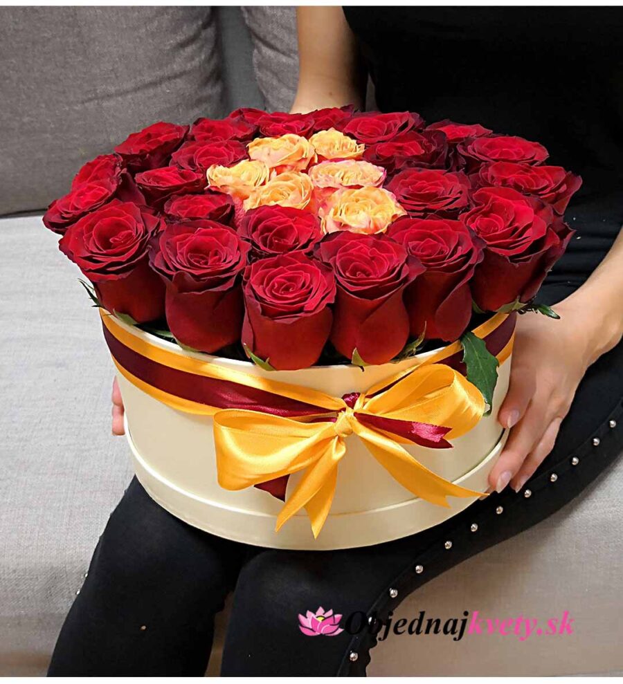Kvetinový box z ruží XL