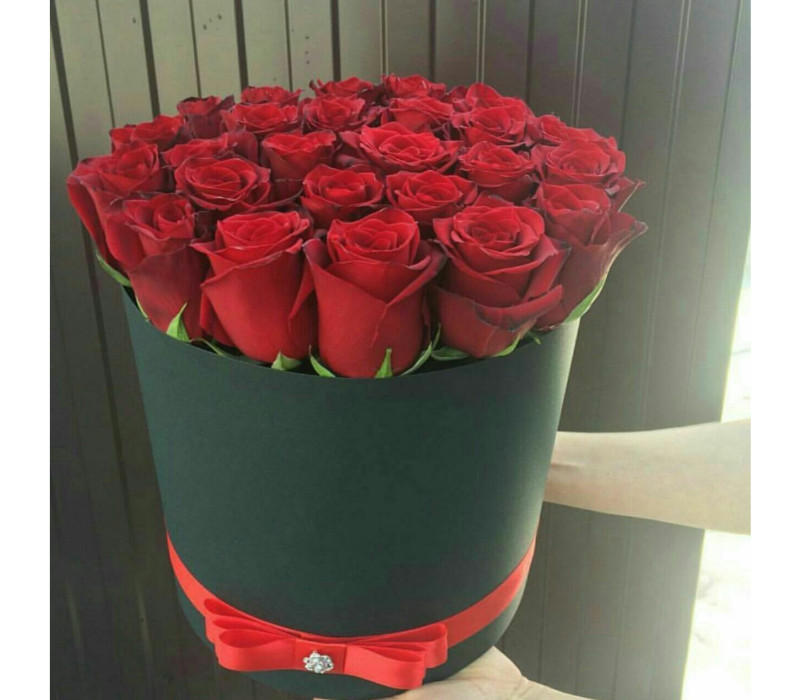 Donáška kvetov Jasov, okres Košice-okolie – čerstvá kytica z holandskej burzy