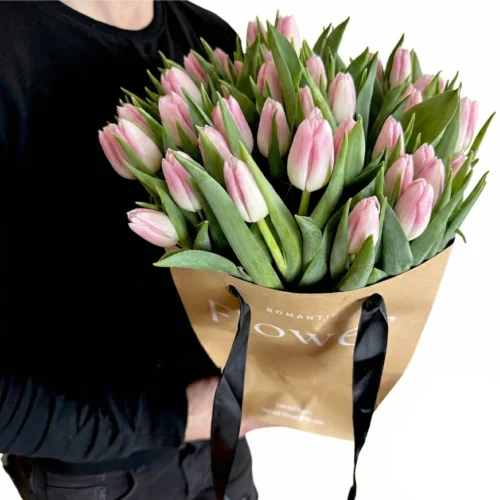 tulipány jemná ružová farba