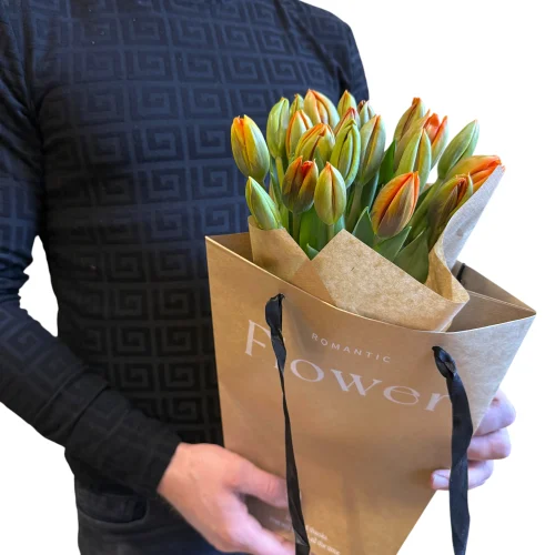 Oranžové tulipány Palid — 21× oranžový tulipán v dekoračnej taške